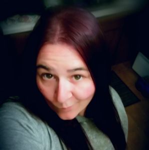 Meet your Posher, Elyse